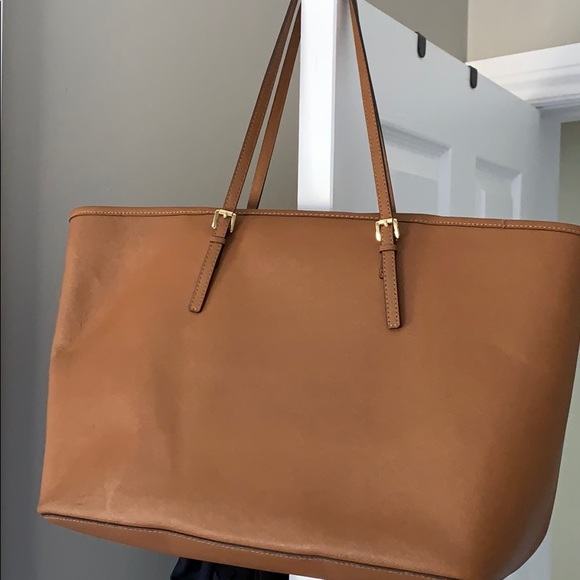 Michael Kors Bag - Picture 2 of 2